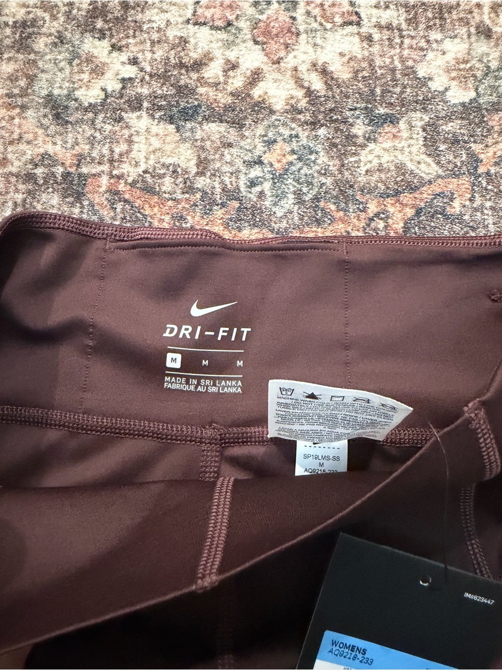 Nike Women’s biker High-Waist Training Shorts - Deep Brown size medium - Picture 3 of 5